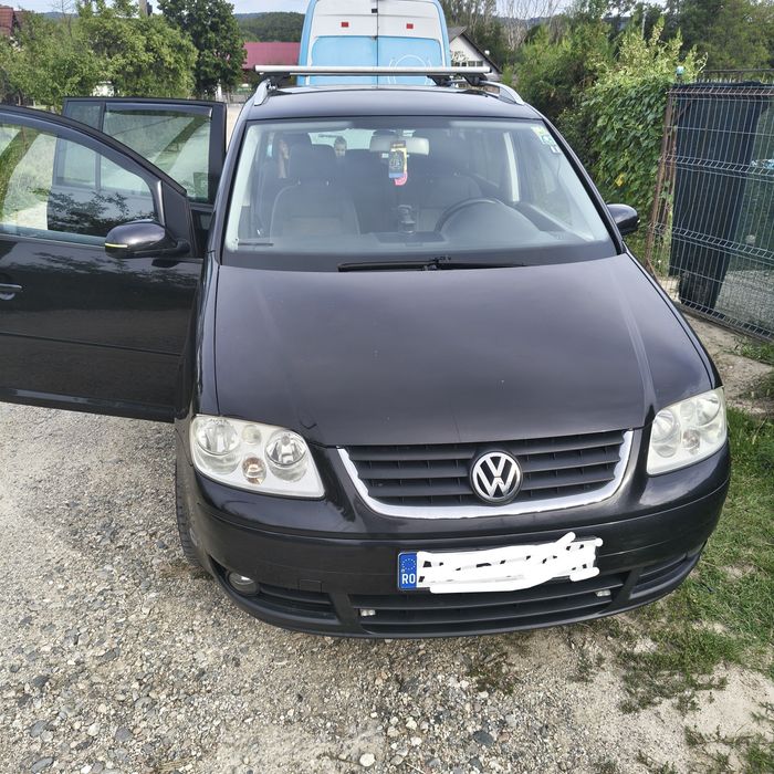 Volkswagen Touran 2.0 140 cp 2005