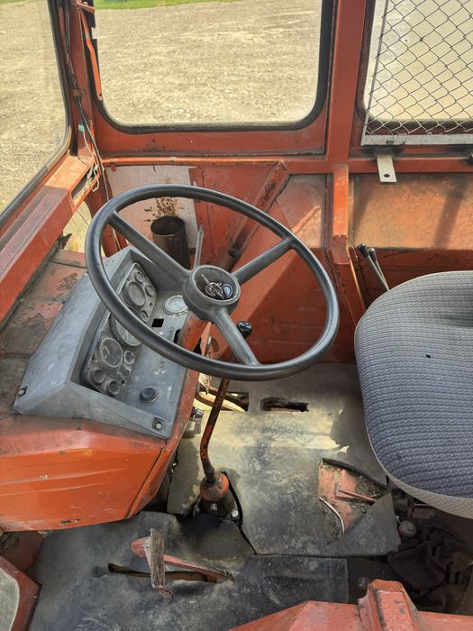 Tractor UTB 650