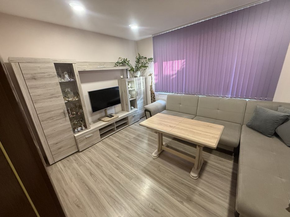 Топ цена-Етаж от къща, гр. Ямбол Център