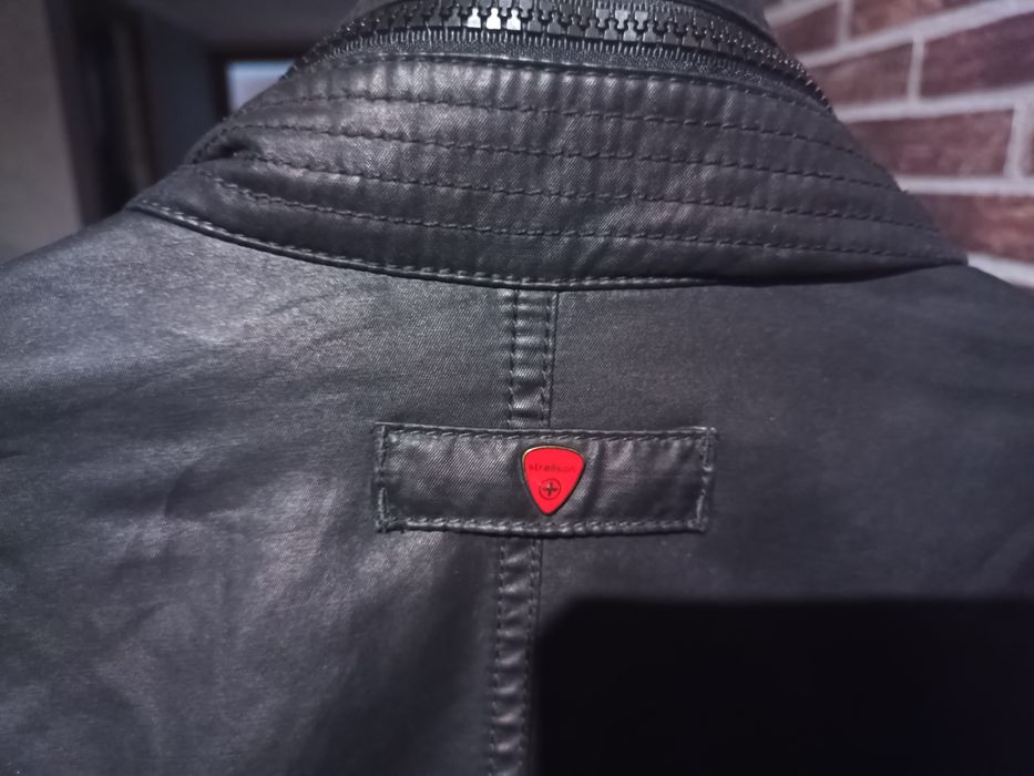 Мъжко яке Strellson