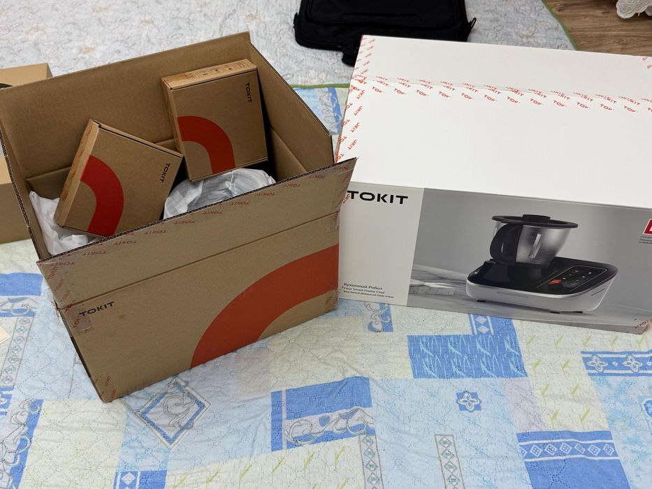 Кухонный комбайн TOKIT Premium Set