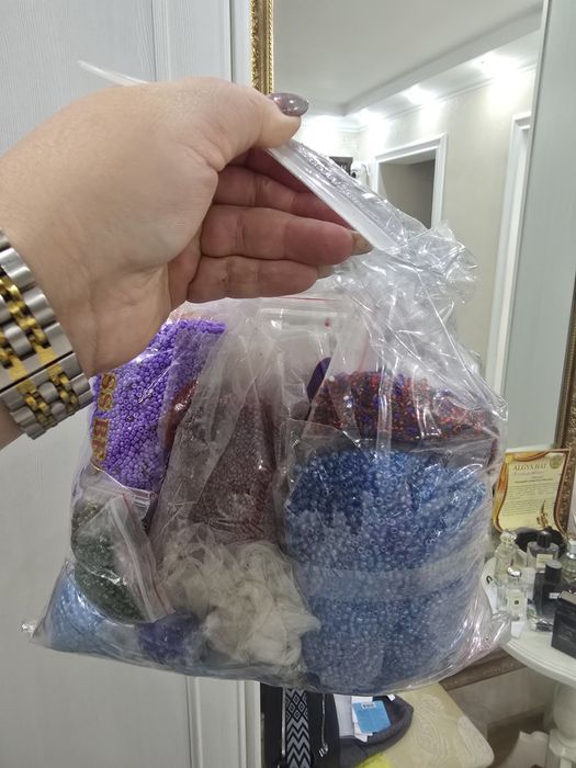 Продам бисер и прочее