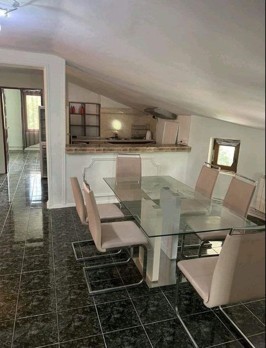 Дава се под наем Етаж от къща в София, Надежда 4 - 150 кв.м за 1095.99 € - Снимка #3