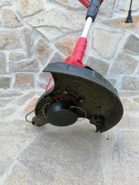 Продавам тример за косене