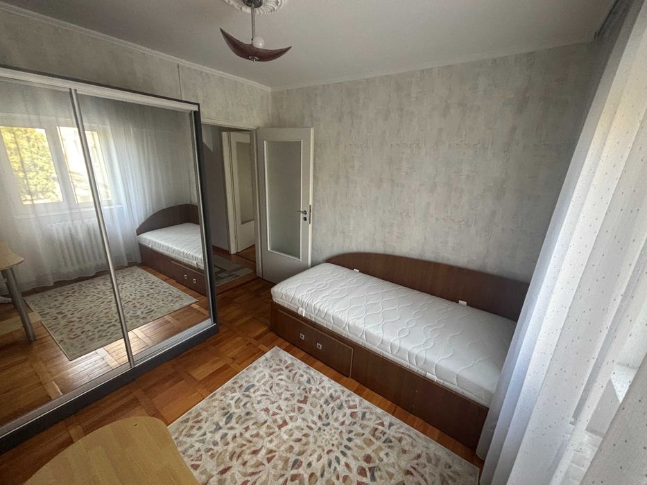 PROPRIETAR PF inchiriez ap 3 camere DECOMANDAT 74 m2 PODU ROS Granit