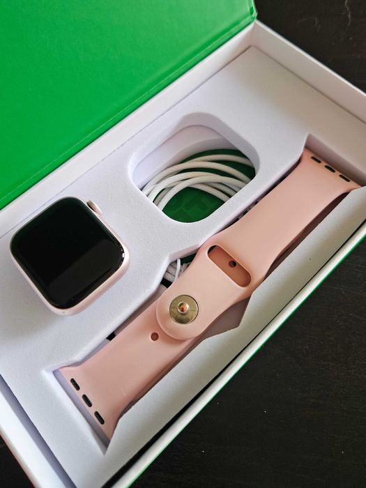 Apple watch series 9 41mm Rose gold