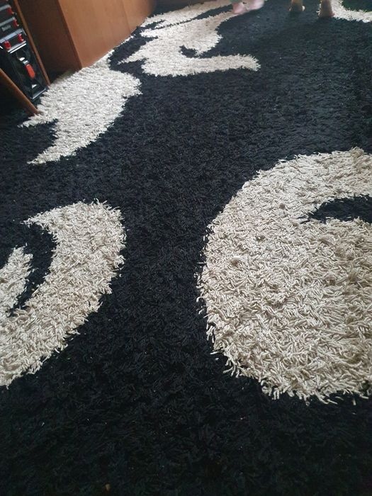 Продам ковёр 2×3