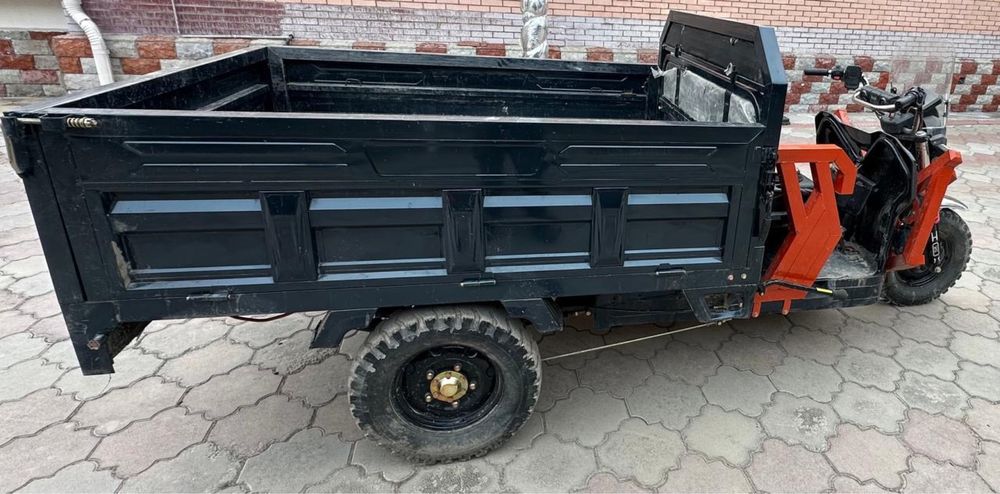 Электрический трицикл