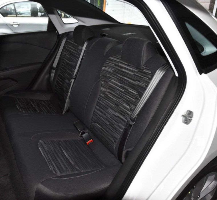 Monza 1.5 naqt va nasiyaga chiqazib beramiz