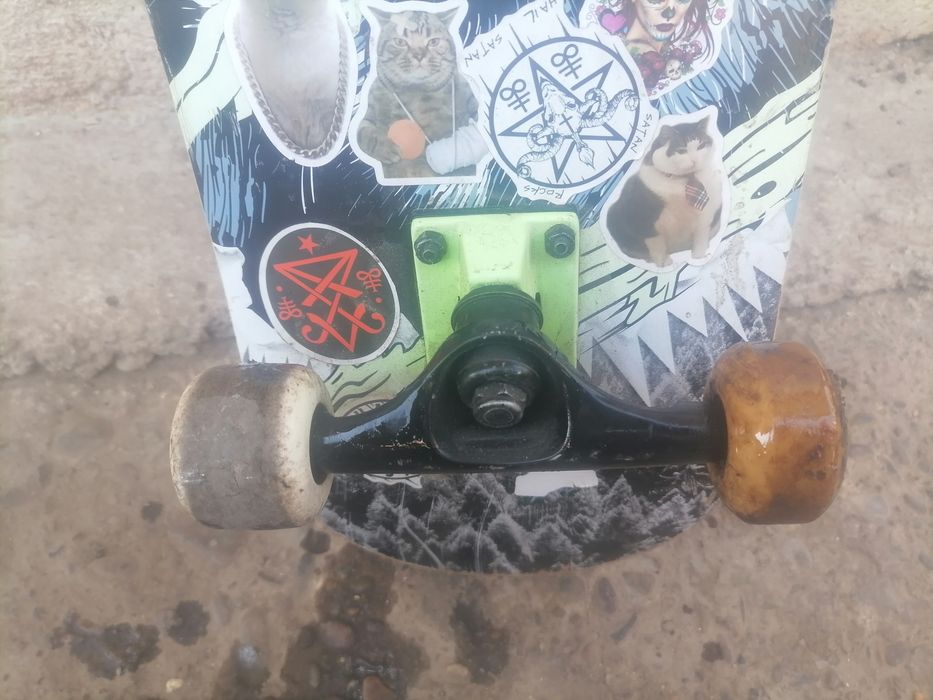 Skateboard oxelo