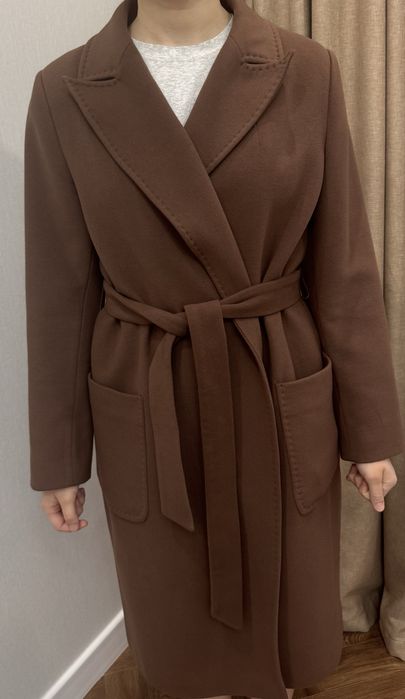 Продам пальто Rafaello