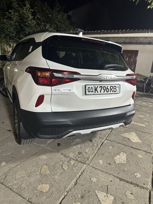 Kia seltos.