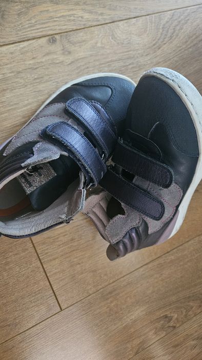 Ghete ( fete)  de toamna nr 31 Biomecanics