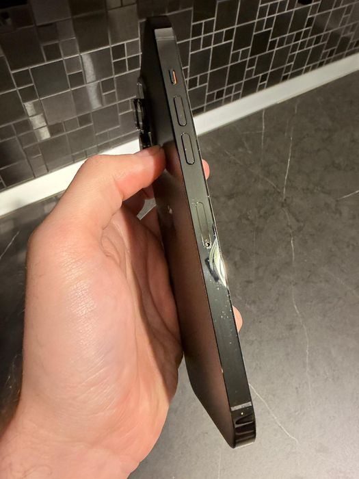 Iphone 14 Pro Max 128 GB 83% baterie