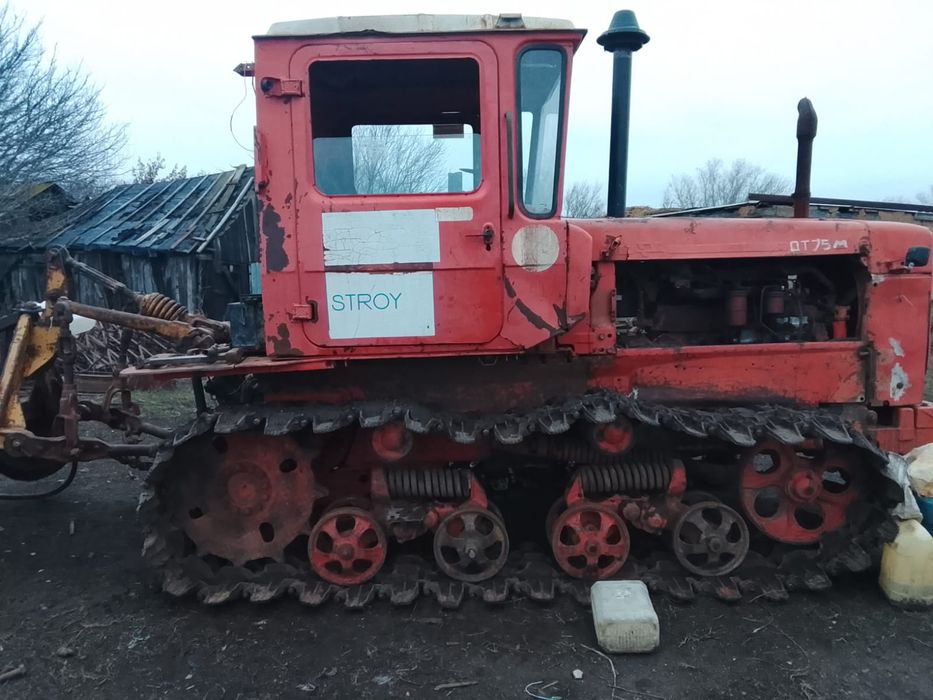 Продам Трактор ДТ-75 болотник