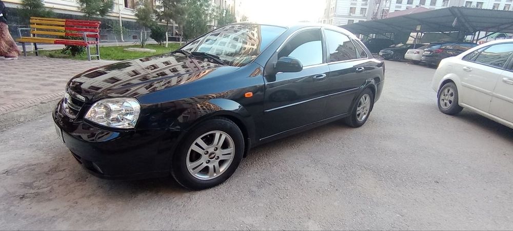 Lacetti avtomat 2011