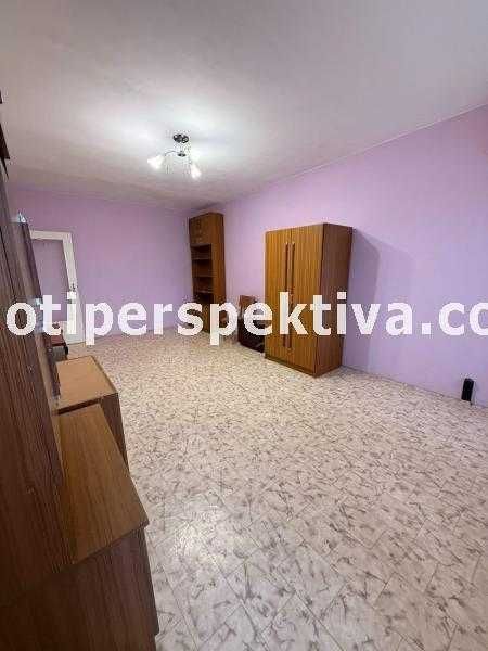 Продава се Двустаен апартамент в Пловдив, Кючук Париж - 65 кв.м за 942 €/кв.м - Снимка #1