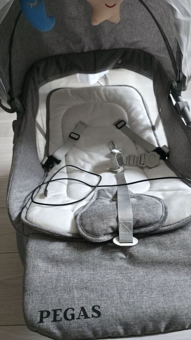 Шезлонг для младенца