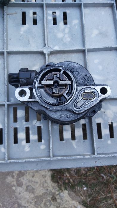 Корпус разпределителни валове 1,6 хди,и много други части