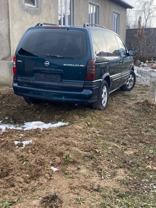 Продам Опель синтра