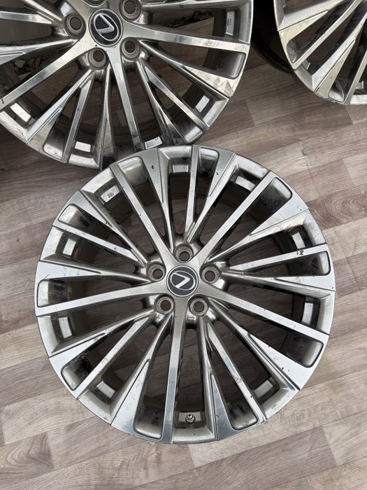 Диски на Lexus RX350 R20