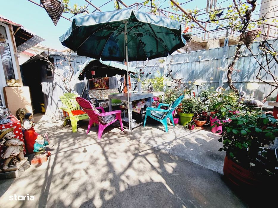 Casa de vanzare zona Port