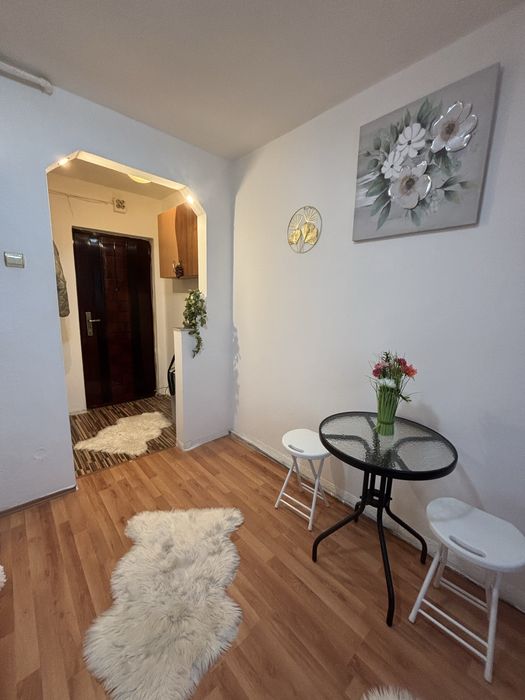 Garsoniera de vanzare