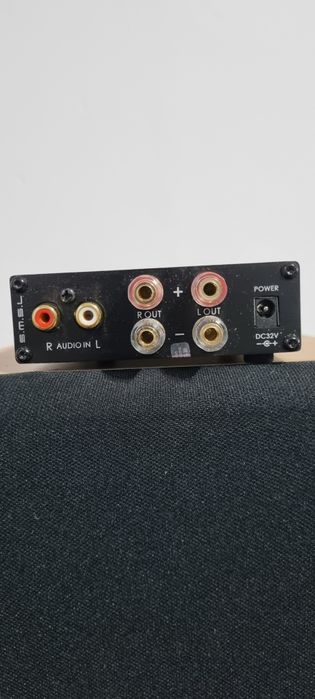Amplificator SMSL SA 98, foarte mic, compact