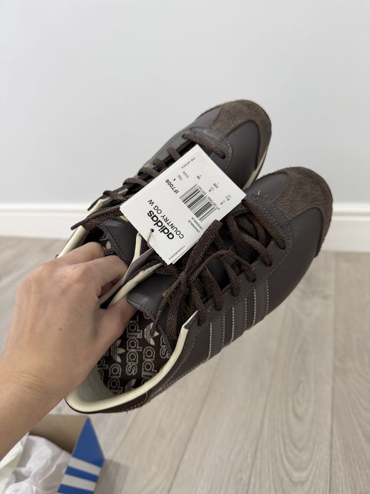 Новые кроссовки adidas