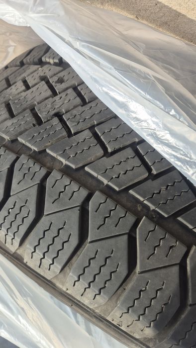 Резина лето р18 продам