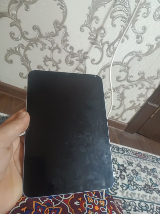 Ipad mini 6 bez sim sotiladi srochna