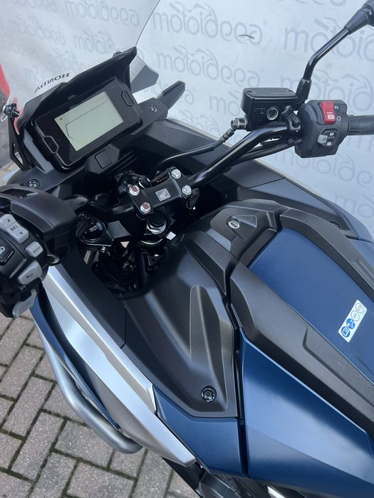 Motoideea vinde HONDA NC750X DCT ABS 2022 Rate Garanție