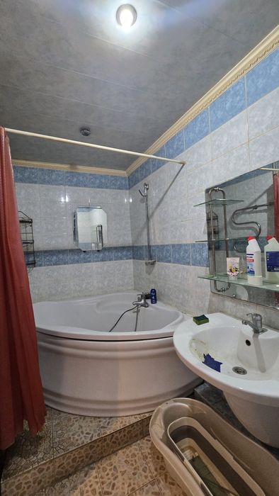 Продается 3 комнатная кв.район Цемпоселок