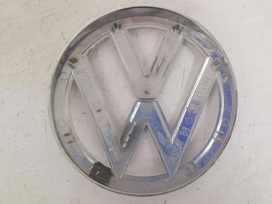 Emblema Grila Radiator Volkswagen VW  Passat B8 2014 2015 2016 2017 20