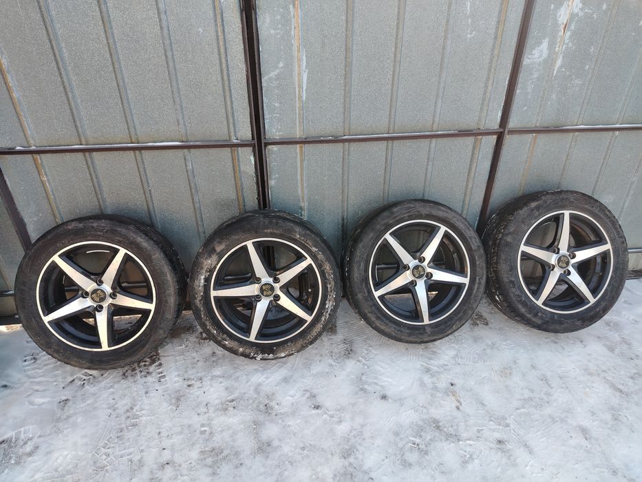 Комплект резины с дисками