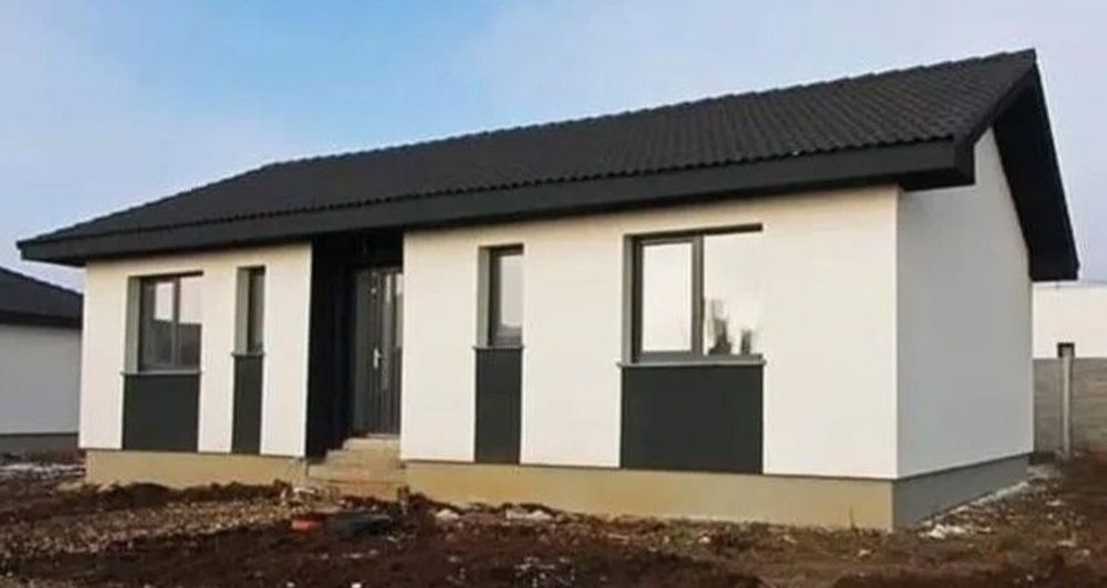 Case modulare pe structura metalica