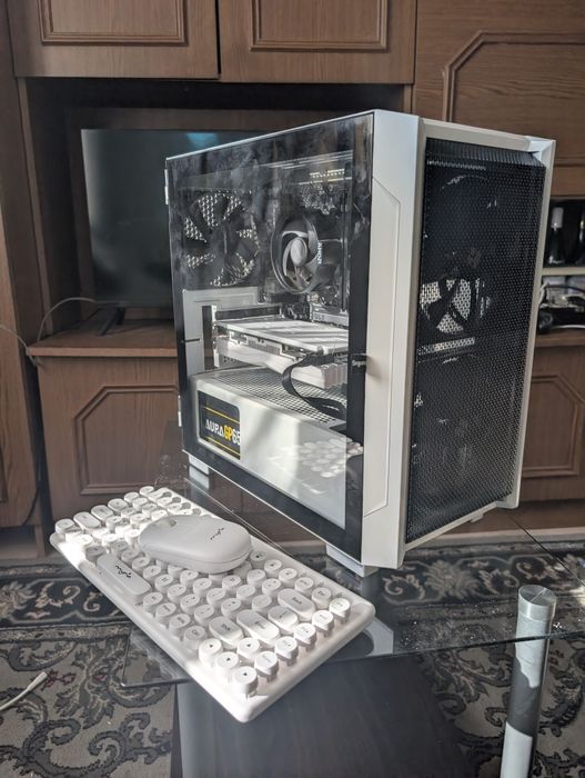 Unitate Desktop de Vânzare