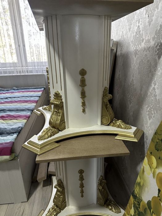 Стол длина 3 метра,расклад:3,5