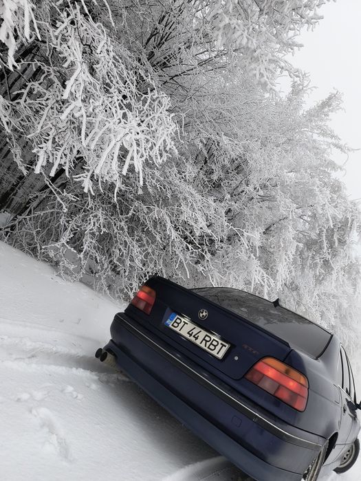 Vând bmw e39 525i