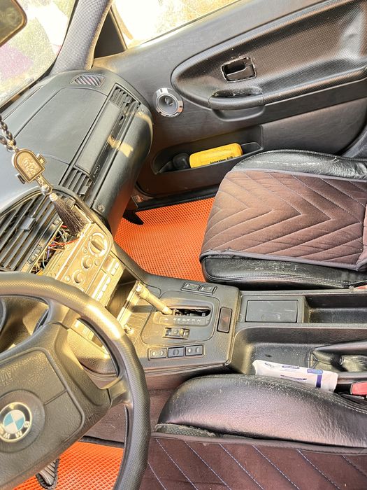 Срочно поодам !!!BMW e36