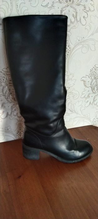 Продам пальто и сапоги