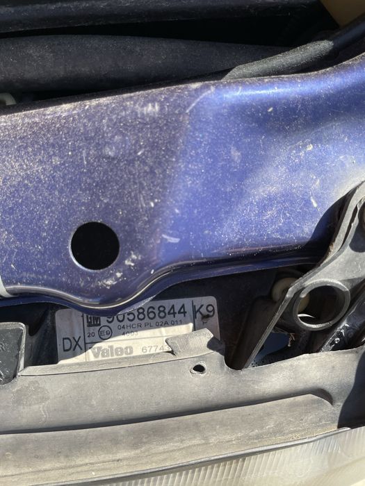 Оригинални ел. фарове Valeo за Вектра Б с монтирана LED система