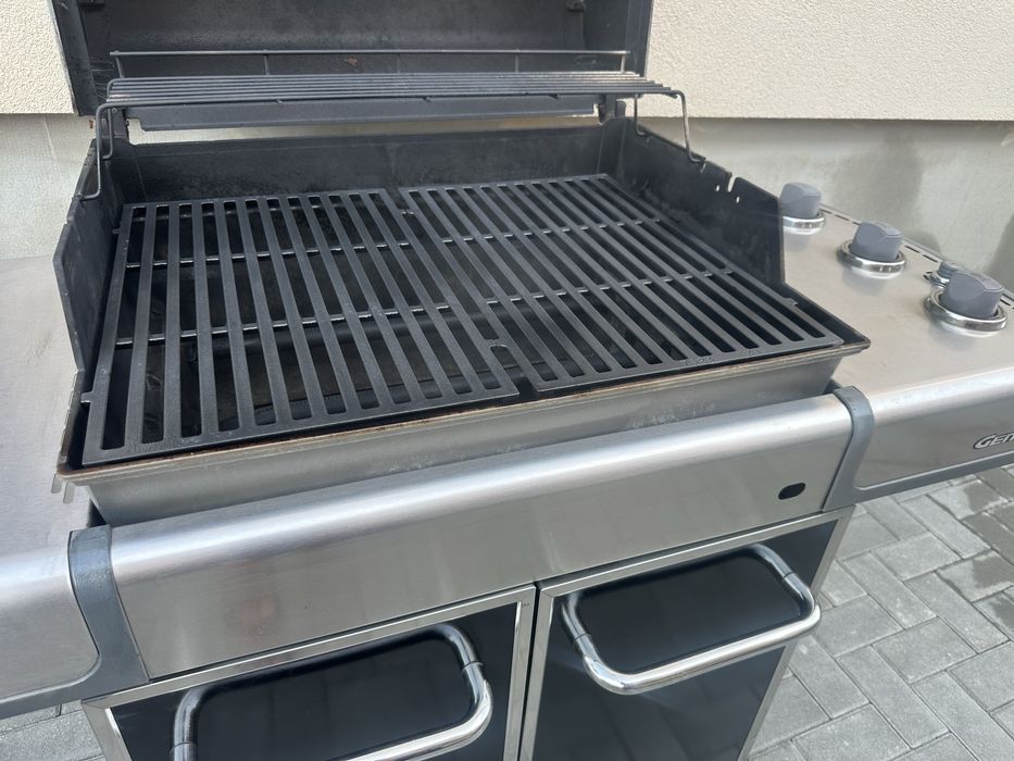Газово барбекю Weber Genesis