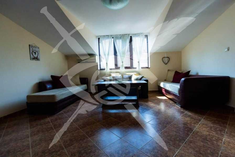 Етаж от къща / Погреби - 5402