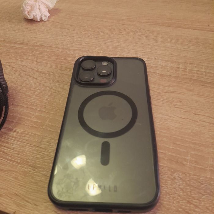 iPhone 15 stare perfecta folosit putin nici un defect
