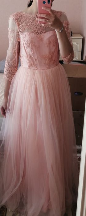 Продам платье полностью ручной работы