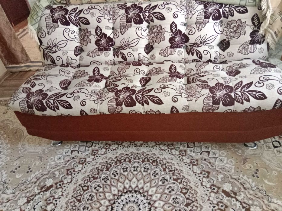 Диван с креслом раскладной