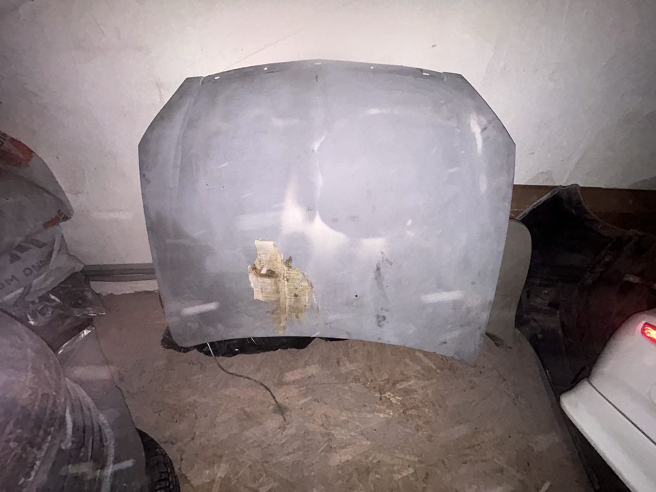 Капот приора звоните пишите