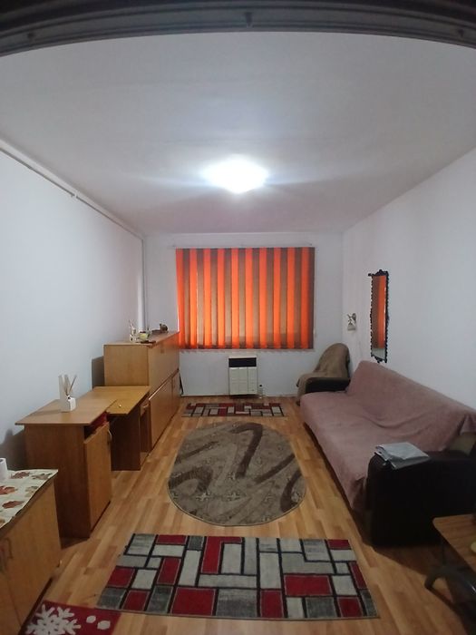 Garsonieră de vânzare