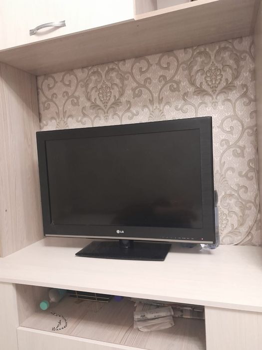 Продается телевизор LG